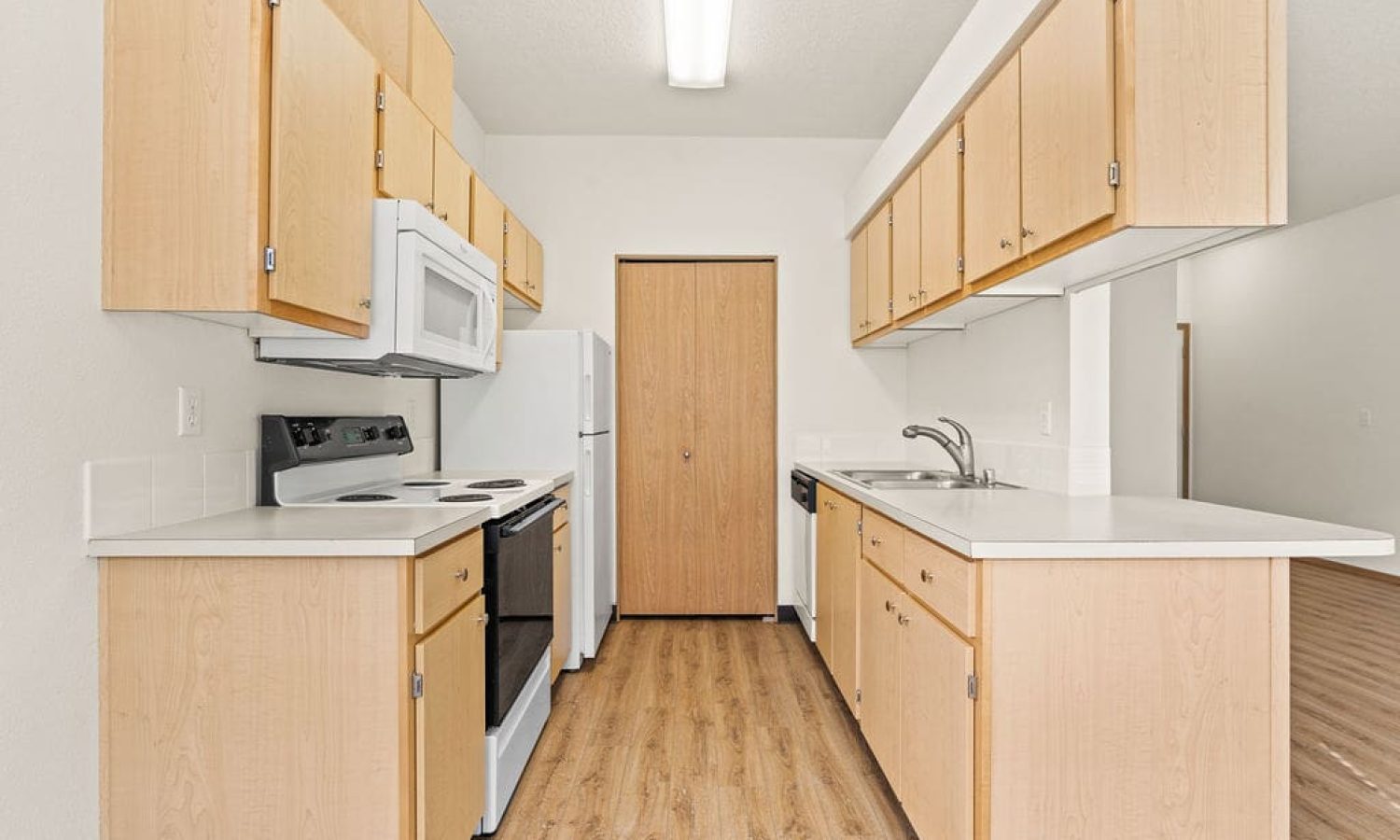 16801SE1stSt-37
