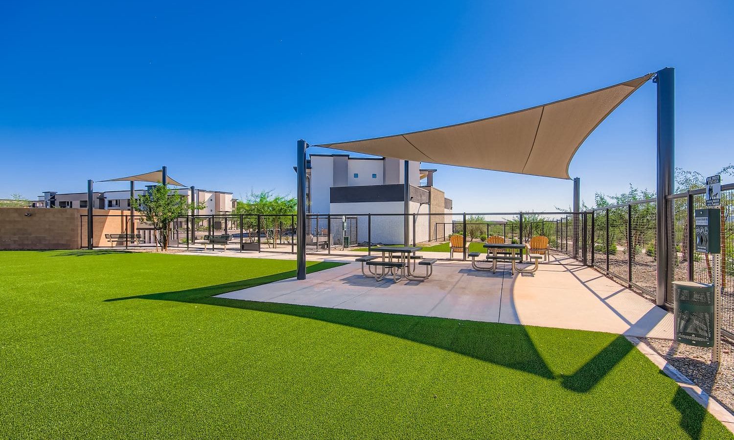 31700 N 29th Ave - Web Quality - 032 - 35 Dog Run